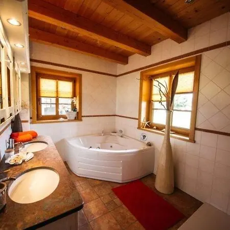 In Feistritz Near Petzen Area Tatil Evi *